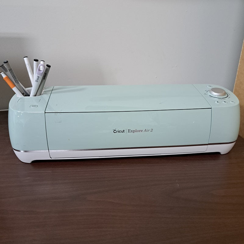 Craft Space Rental: Cricut Explore Air 2 - Two hours