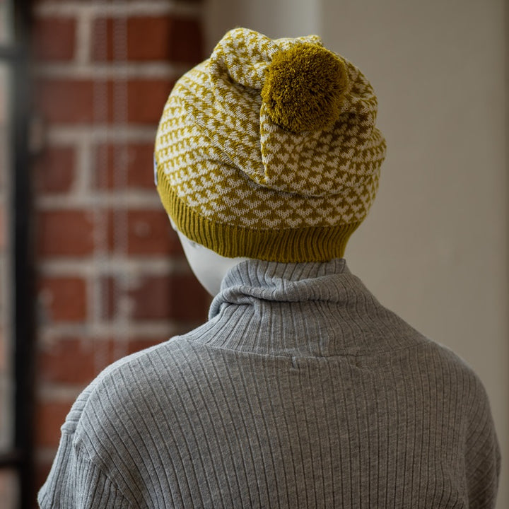 Tiny Hearts Hat & Mitts Set