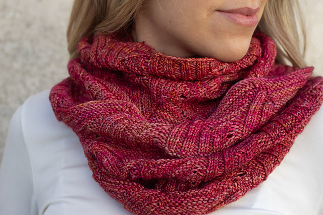 Wonky Rib Cowl Hand Knitting Pattern