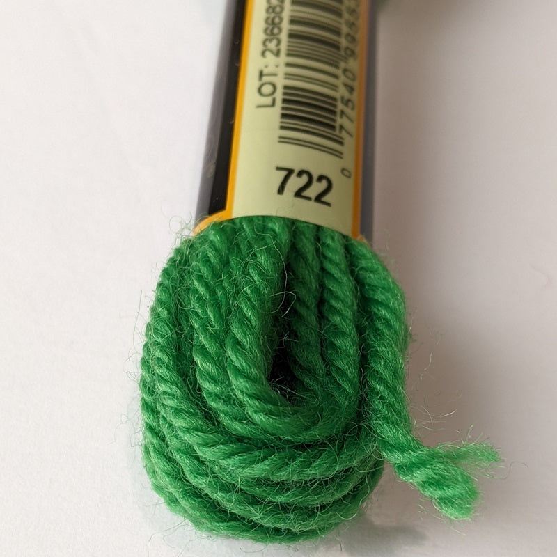 DMC Tapestry Wool CB722#color_cb722