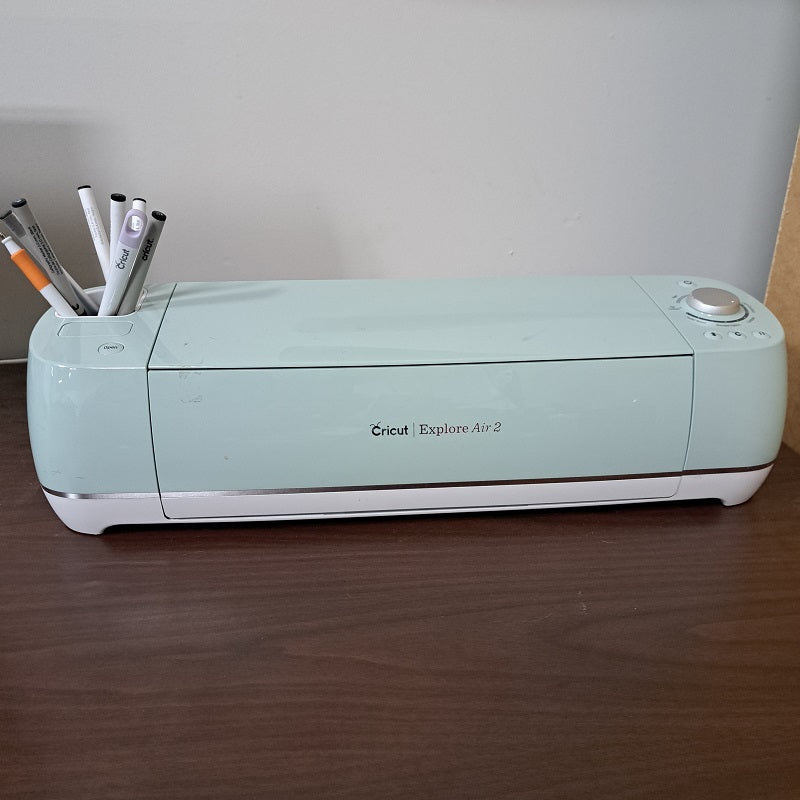 Craft Space Rental: Cricut Explore Air 2 - 2 hours