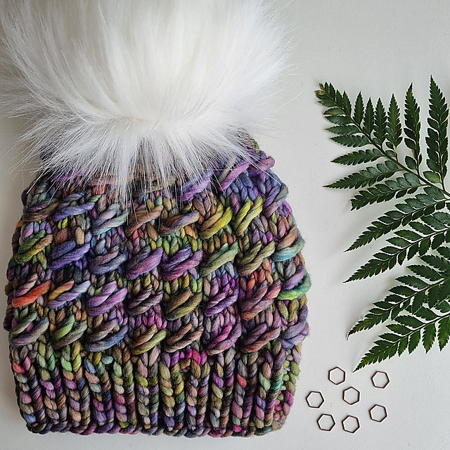 Lara Hat Hand Knitting Pattern