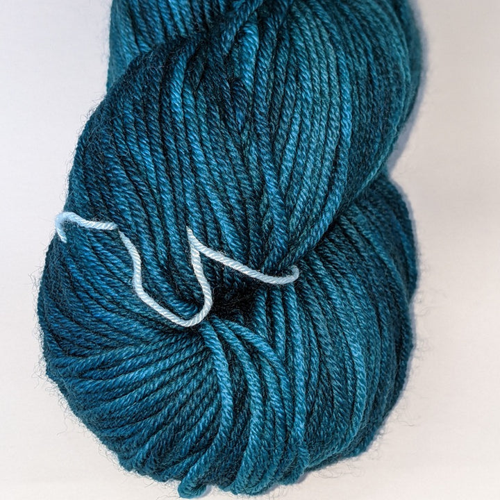 Bryson Variations 107 Emerald Waters#color_107-emerald-waters