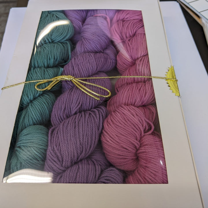 Crystal Springs Rhododendron Garden Placemat Crochet Kit
