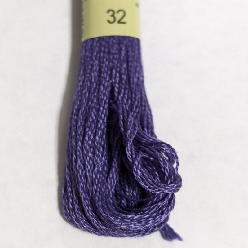 DMC Floss 32 Antique Mauve#color_32-antique-mauve