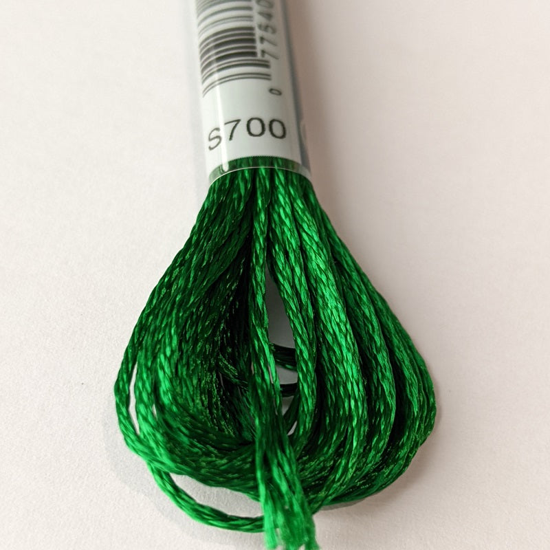 DMC Floss Satin S700 Meadow Green#color_s700-meadow-green