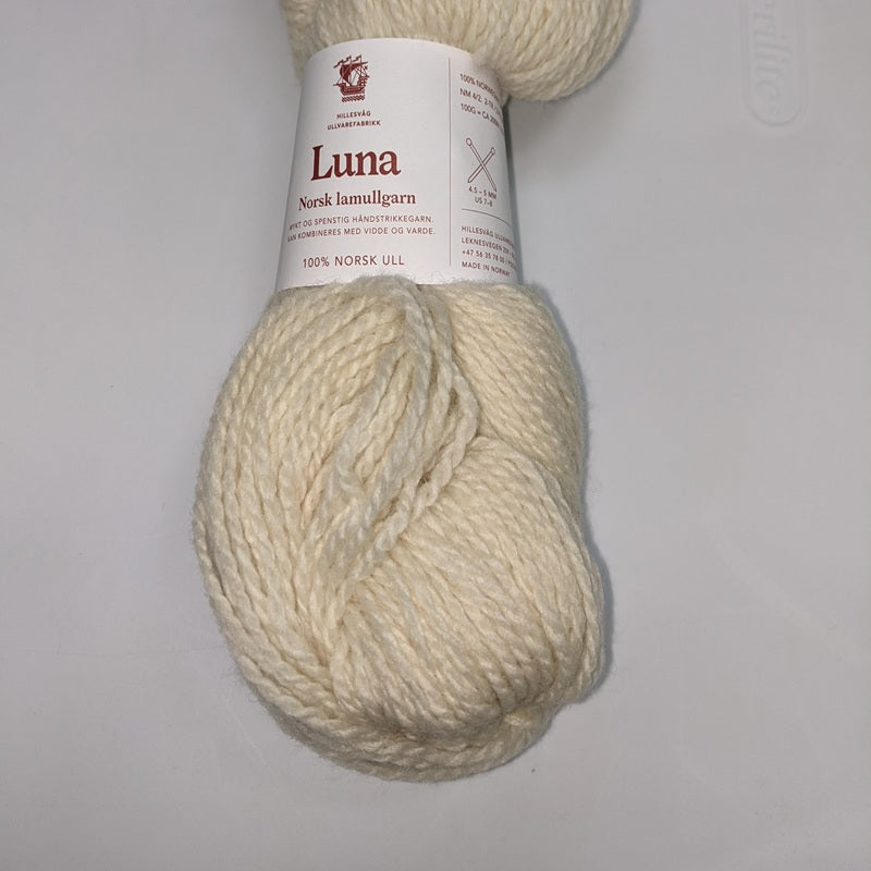 Hillsevag Luna 400 White#color_400-white