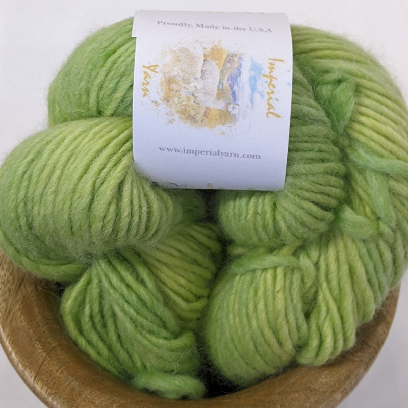 Imperial Saddle Peak Exotic Lime#color_exotic-lime