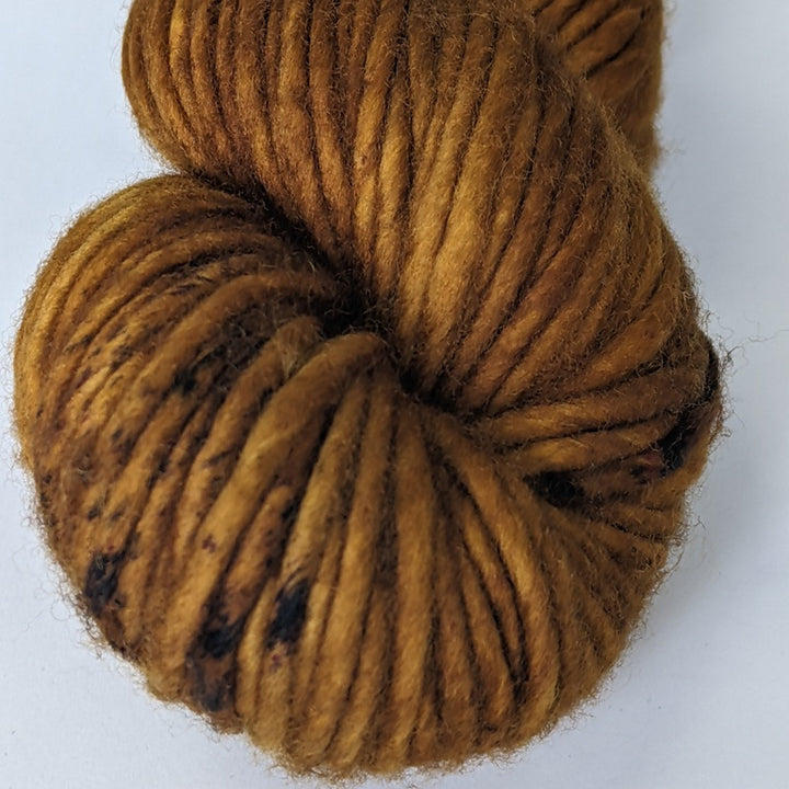 Madeline Tosh Biggie Rye Bourbon#color_rye-bourbon