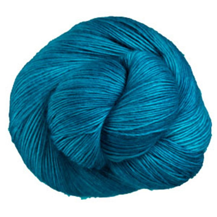 Madeline Tosh Merino Light Midnight Pass#color_midnight-pass