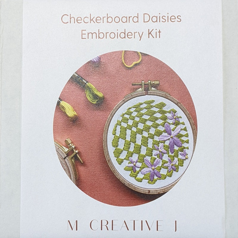 Checkerboard Daisy Embroidery Kit