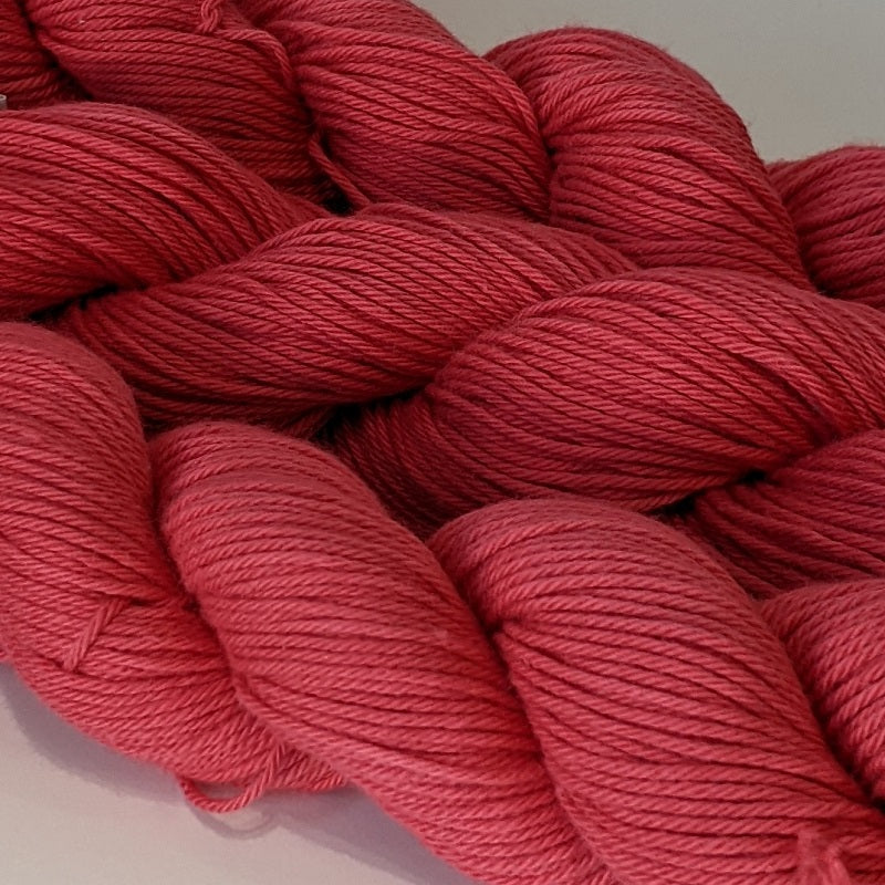 Fiber Rhythm Creekside Cotton Red Rose#color_red-rose